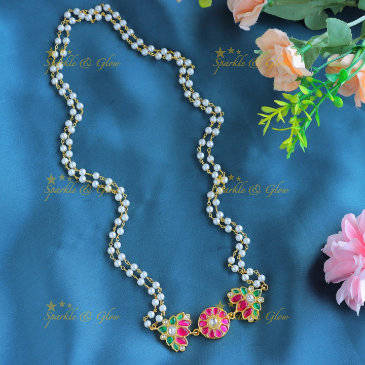 Grand Lotus pendant carved Floral Jadau pearl chain