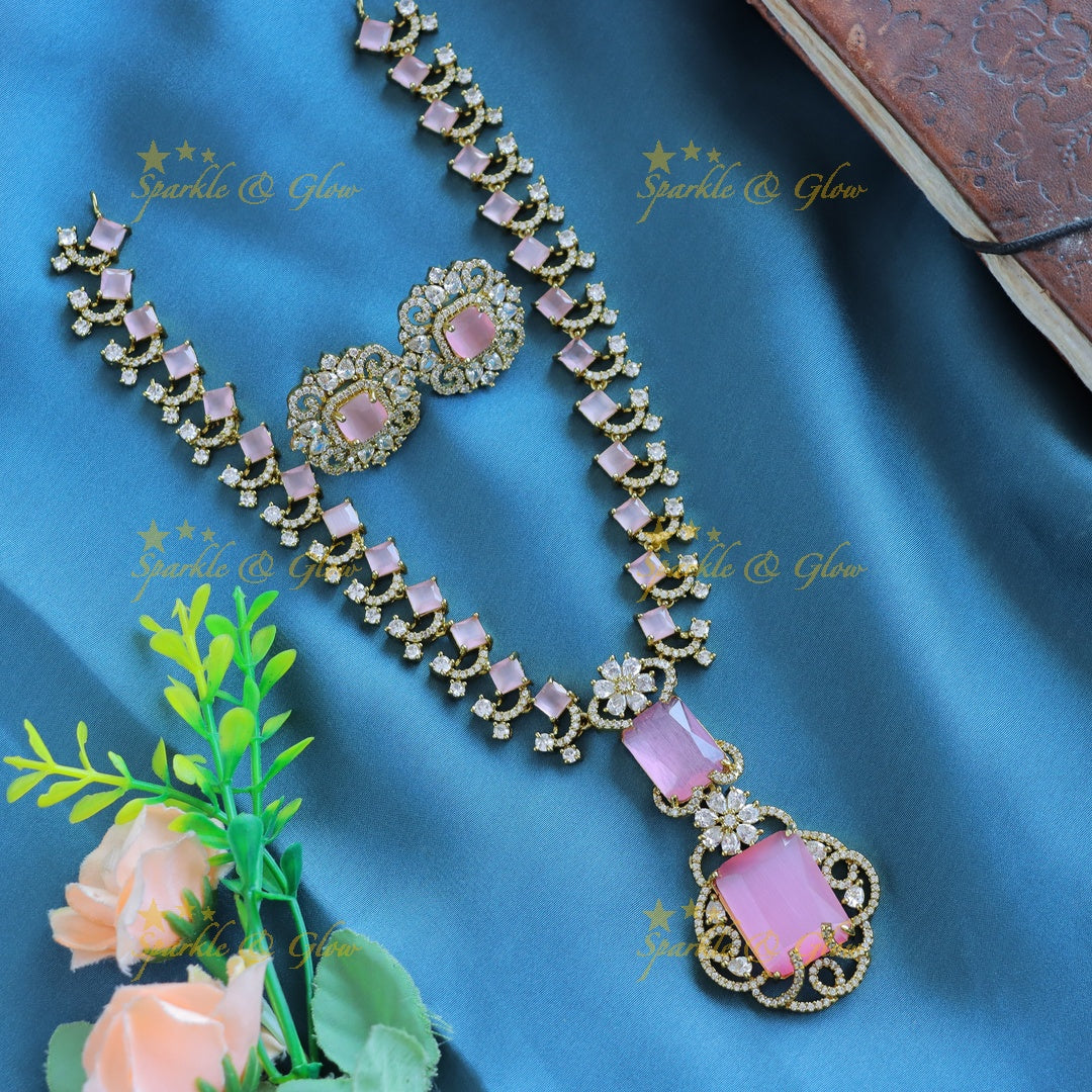 Gracious Square stone and Floral pendant carved Victorian AD short necklace-Green
