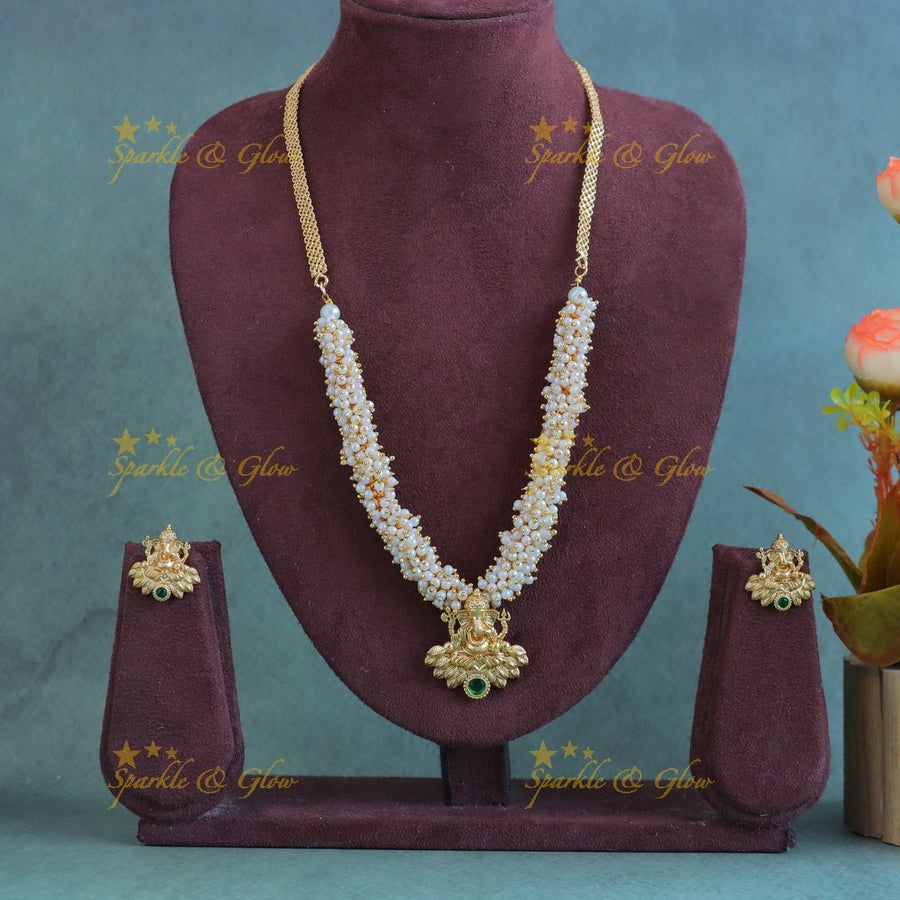 Statement Idol Ganesha pearl cluster short necklace - Green - Sparkle and Glow - 