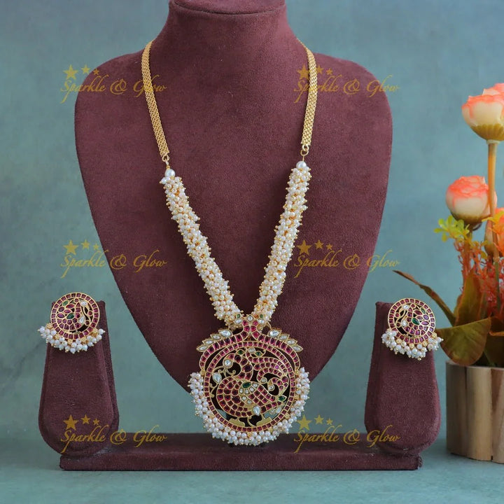 Gracious Dual tone peacock pendant carved pearl cluster short necklace - Sparkle and Glow