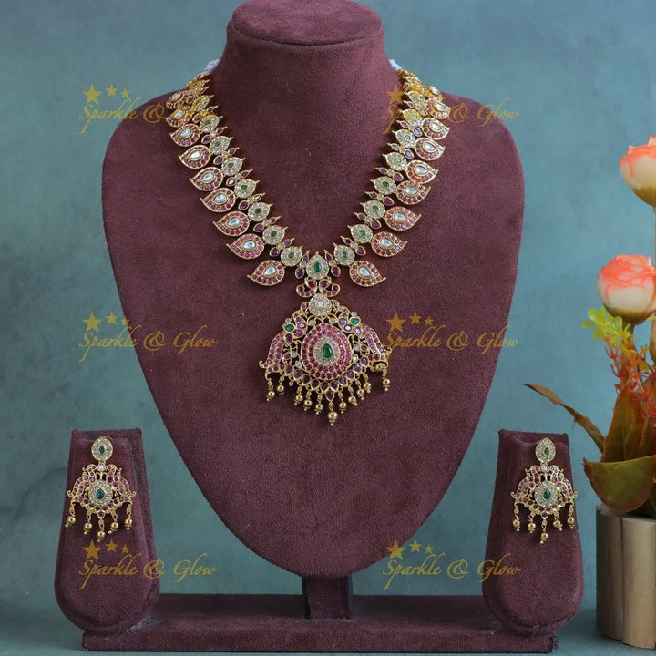 Gracious Floral Mango design Kemp short necklace with gold beads - Sparkle and Glow