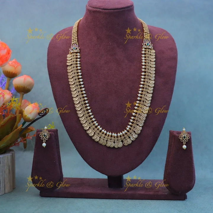 Beautiful Coin Floral carved Kemp Haram - Sparkle and Glow