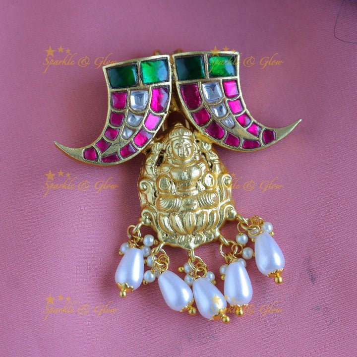 Gracious Idol Lakshmi Nail design Jadau Jadabilla-Green-pearl - Sparkle and Glow