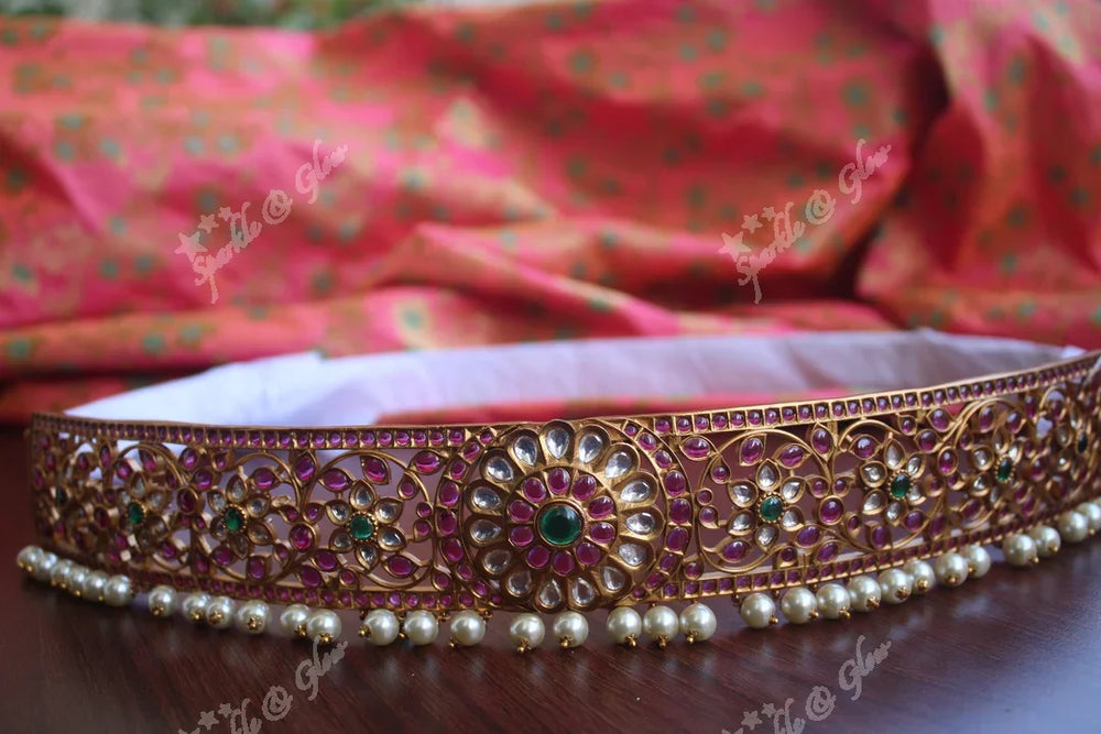 Gold alike polished kemp stones hip belt - Sparkle and Glow