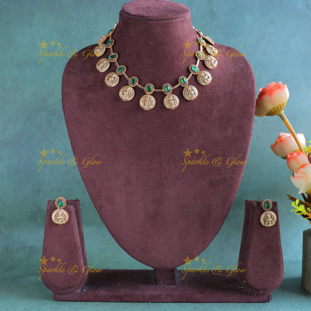 Statement Idol Lakshmi Coin Kemp short necklace-Green