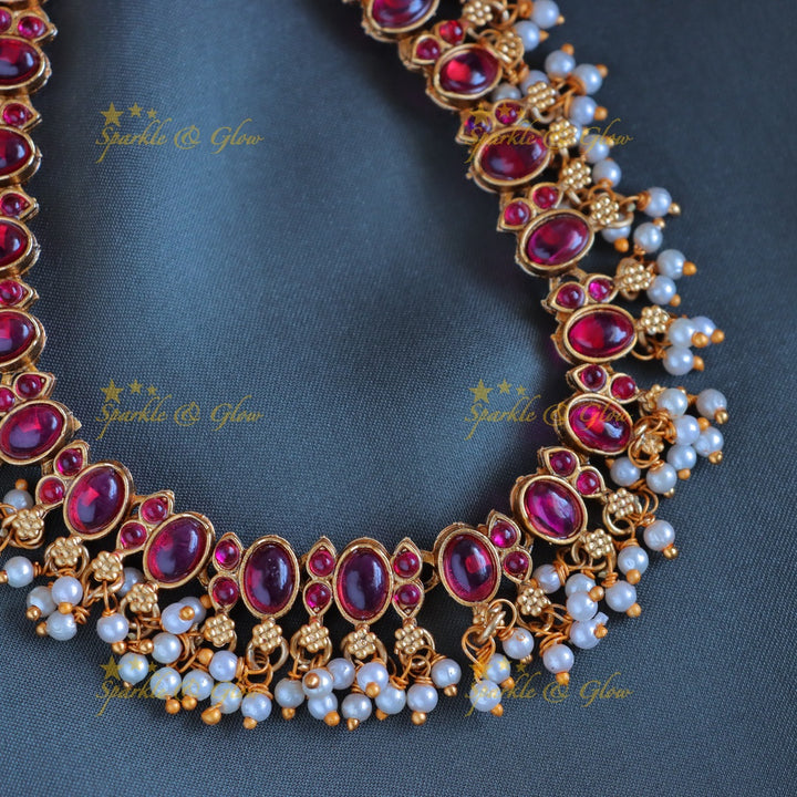 Stunning Oval Kemp stone short necklace with pearls-Ruby