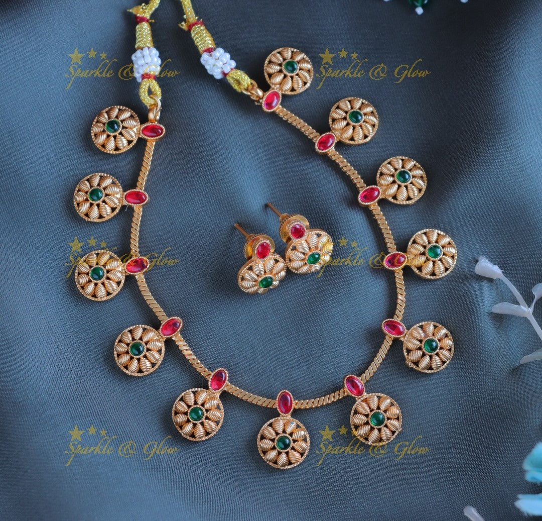 Beautiful Kemp Floral short necklace-Green