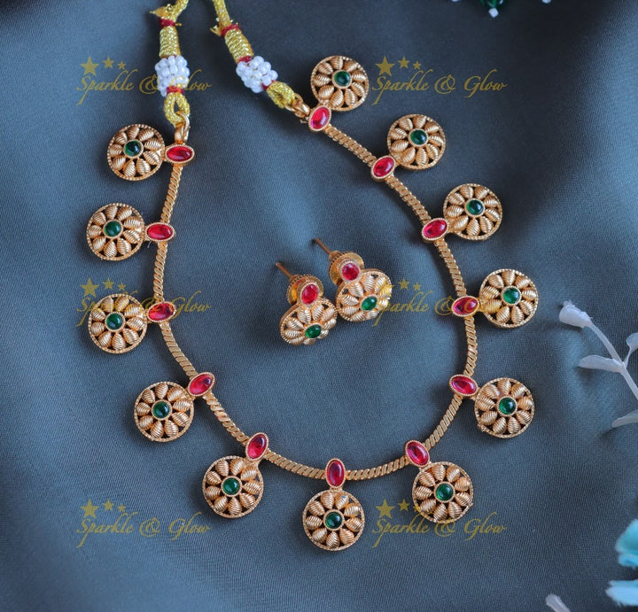 Beautiful Kemp Floral short necklace-Green