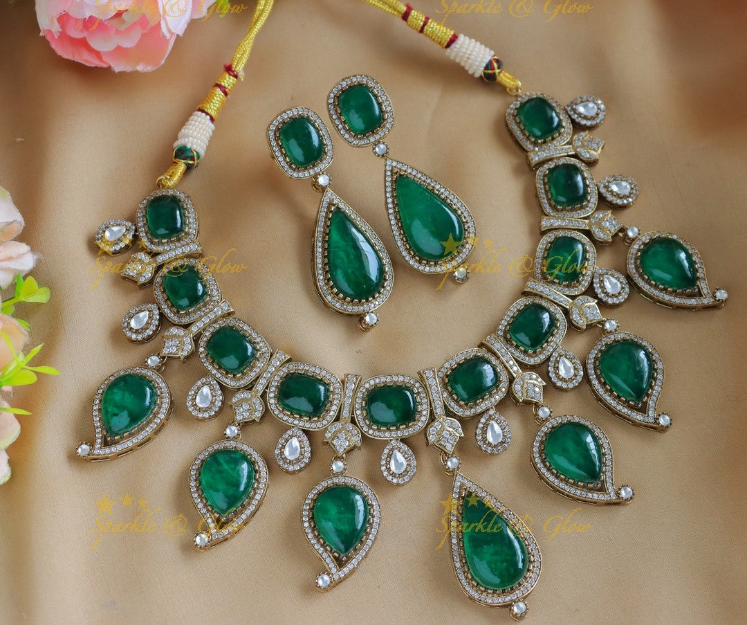 Stunning Kundan Mango design Victorian AD short necklace-Green
