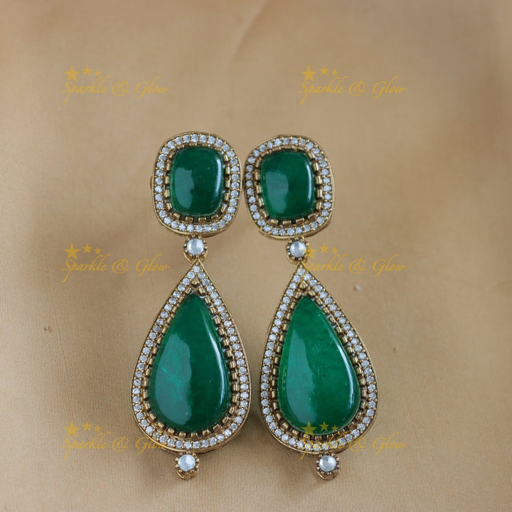 Stunning Kundan Mango design Victorian AD short necklace-Green