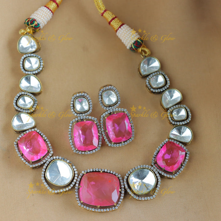 Stunning Goemetric design Victorian AD kundan short necklace-Red