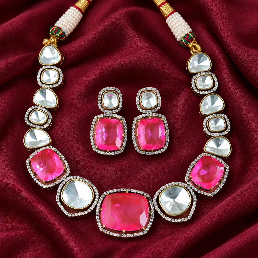 Victorian AD Kundan Short Necklace in Geometric Green