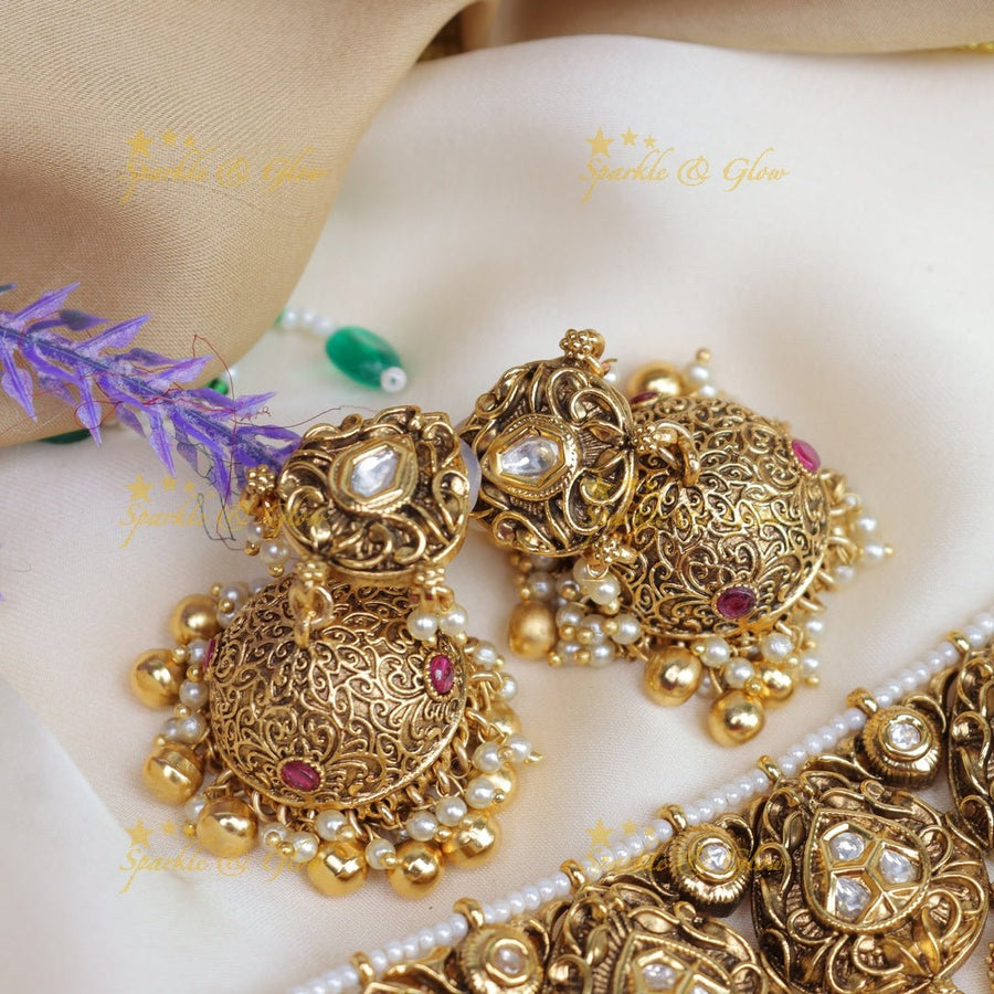 Beautiful gold alike floral and mango design choker - Sparkle and Glow - Back Thread - 