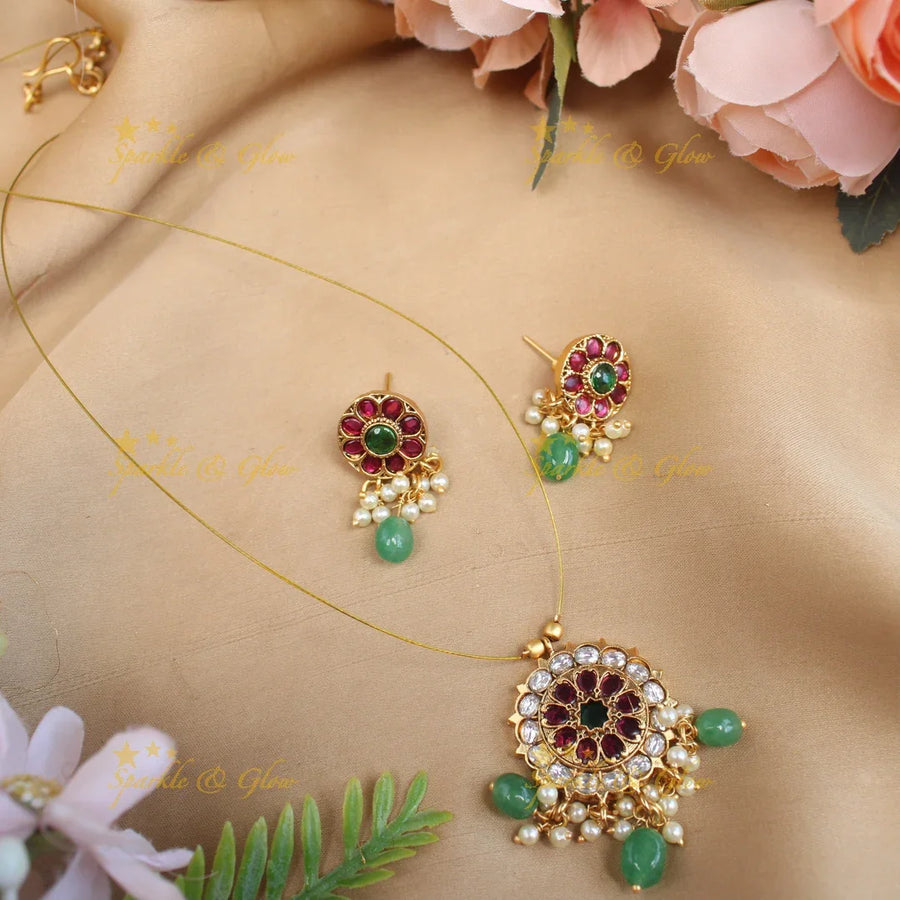 Grand Jadau Floral invisible short necklace-Green - Sparkle and Glow