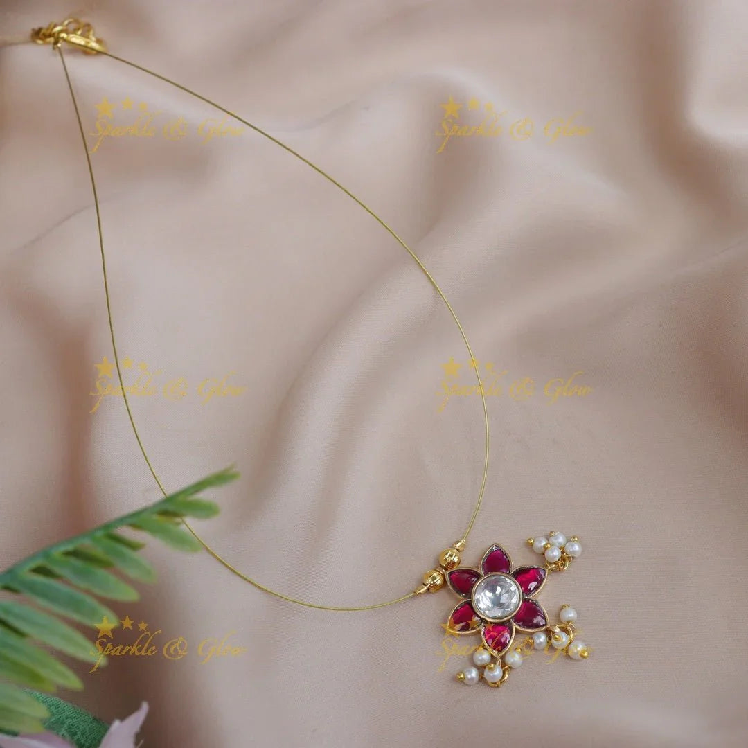 Beautiful Star Flower pendant carved Jadau guttapusalu invisible short necklace - Sparkle and Glow