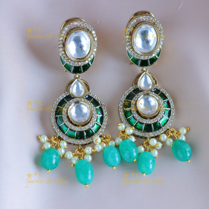 Intricately carved victorian AD choker with Kundan stones - Green - Sparkle and Glow - 