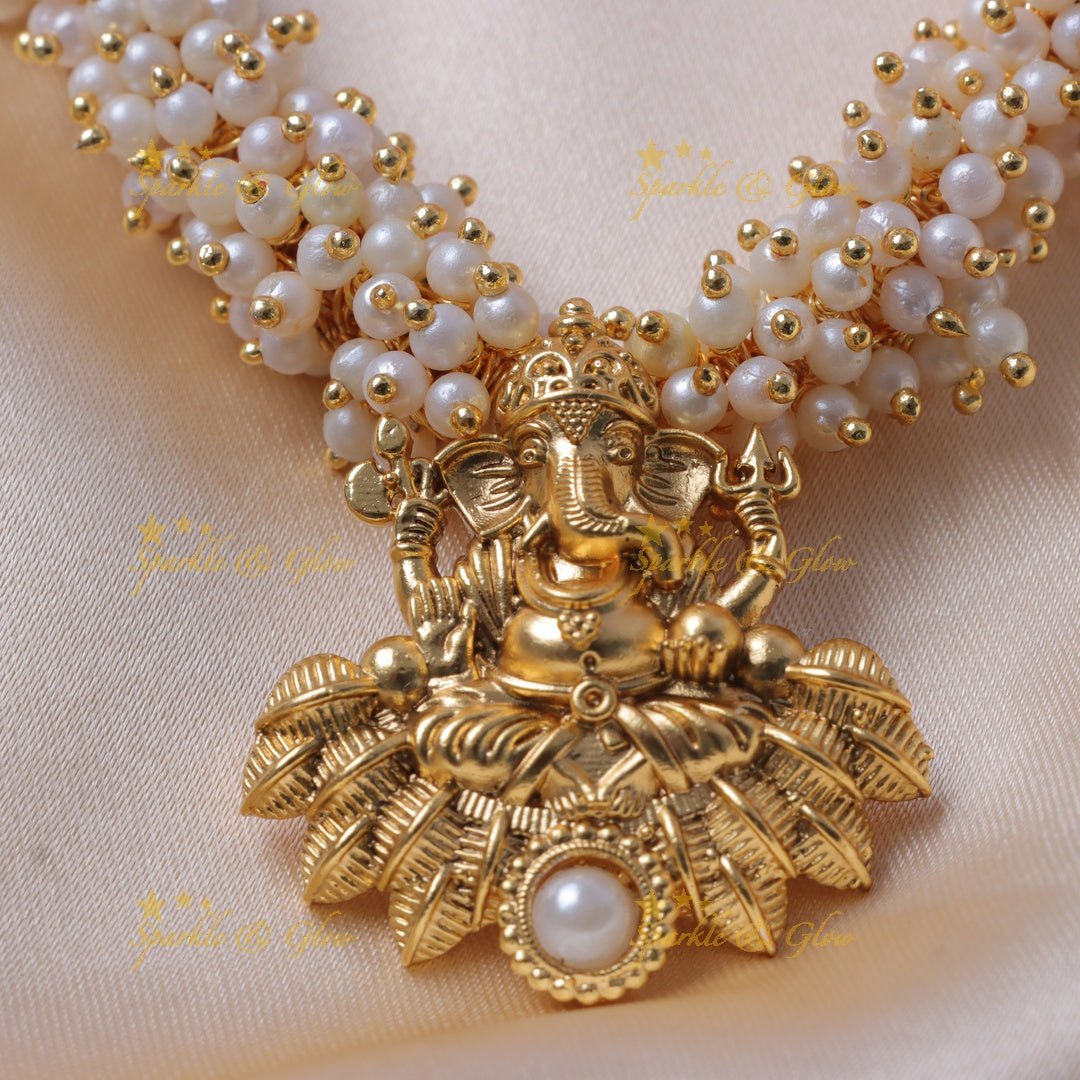 Gracious Idol Ganesha pendant carved pearl cluster short necklace - Sparkle and Glow - Back Thread - 