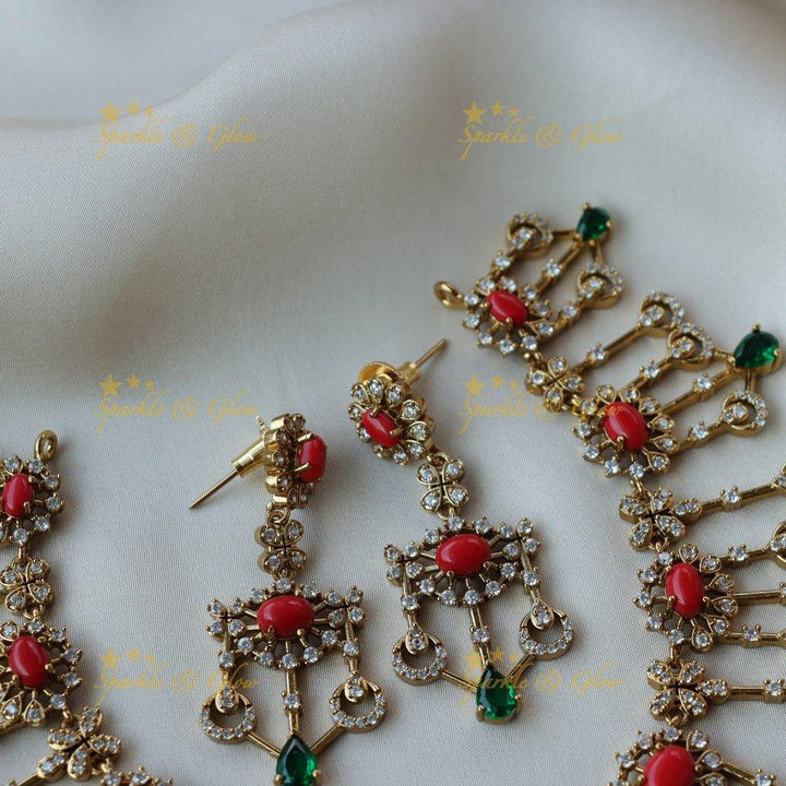 Beautiful floral CZ stones short necklace - Sparkle and Glow