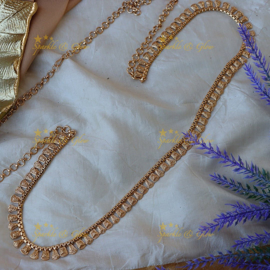 Elegant bells design gold alike hip chain - Sparkle and Glow - 