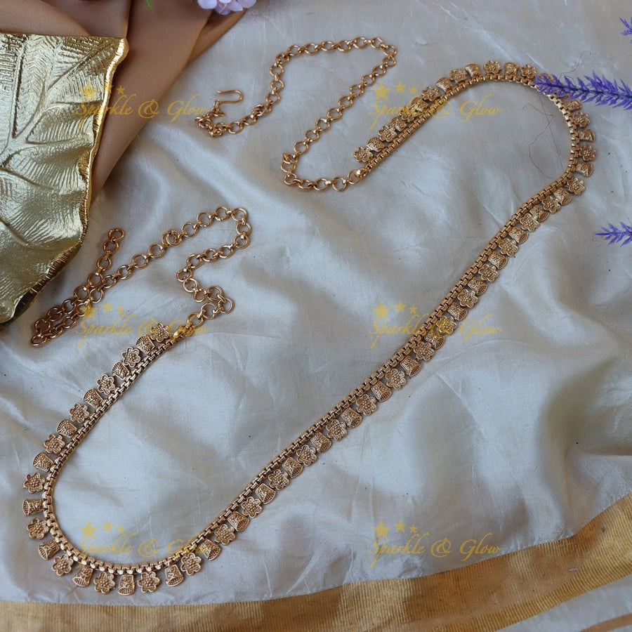 Beautiful flower and pot design hip chain - Sparkle and Glow - 