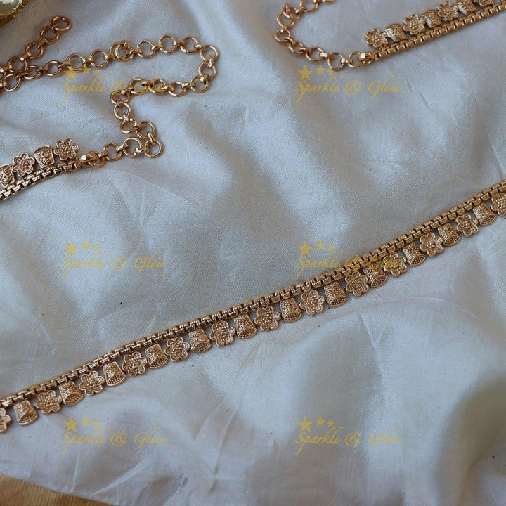 Beautiful flower and pot design hip chain - Sparkle and Glow