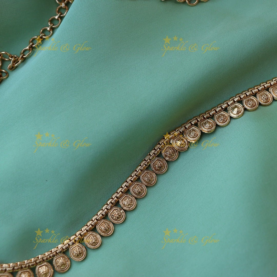 Beautiful coin shaped hip chain - Sparkle and Glow - 