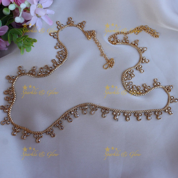 Beautiful CZ stones thin hip chain - White - Sparkle and Glow - White - 