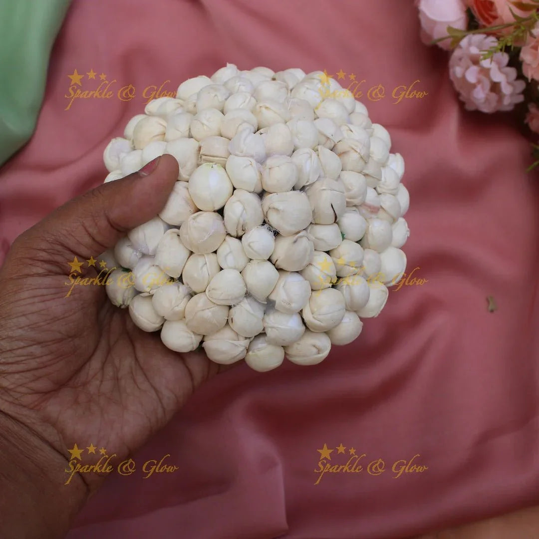 Beautiful Bigbud Round Floral design Veena, Gajra - Sparkle and Glow