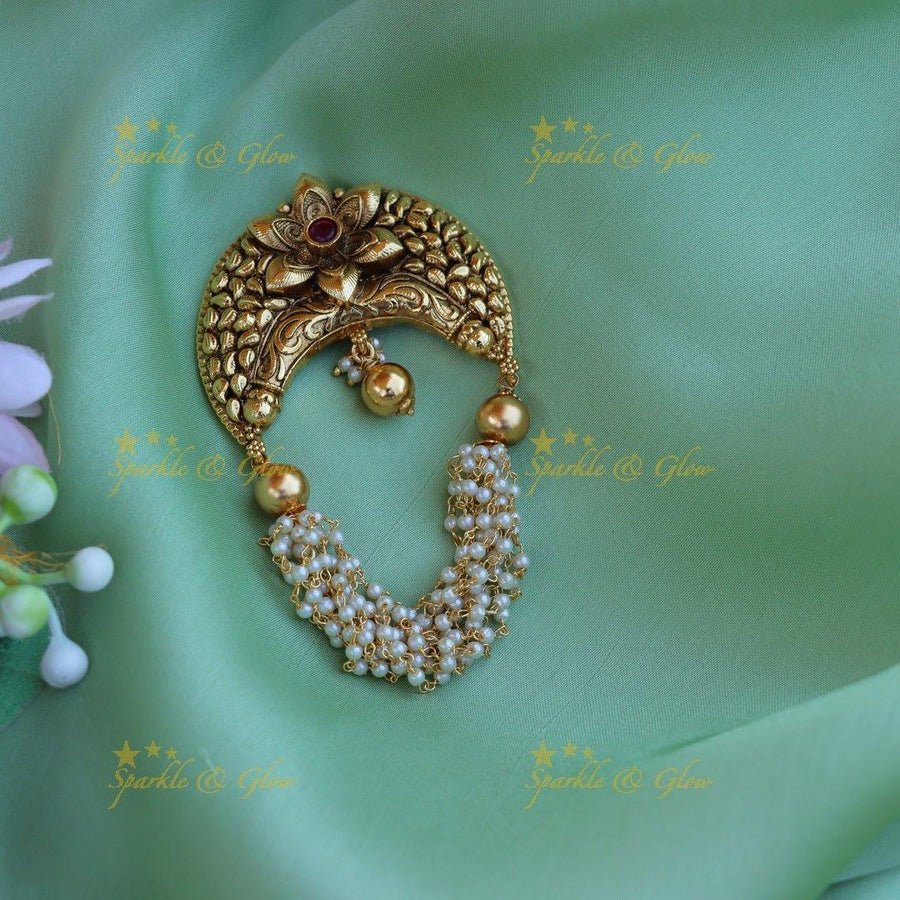 Pretty flower design hair pin - Sparkle and Glow