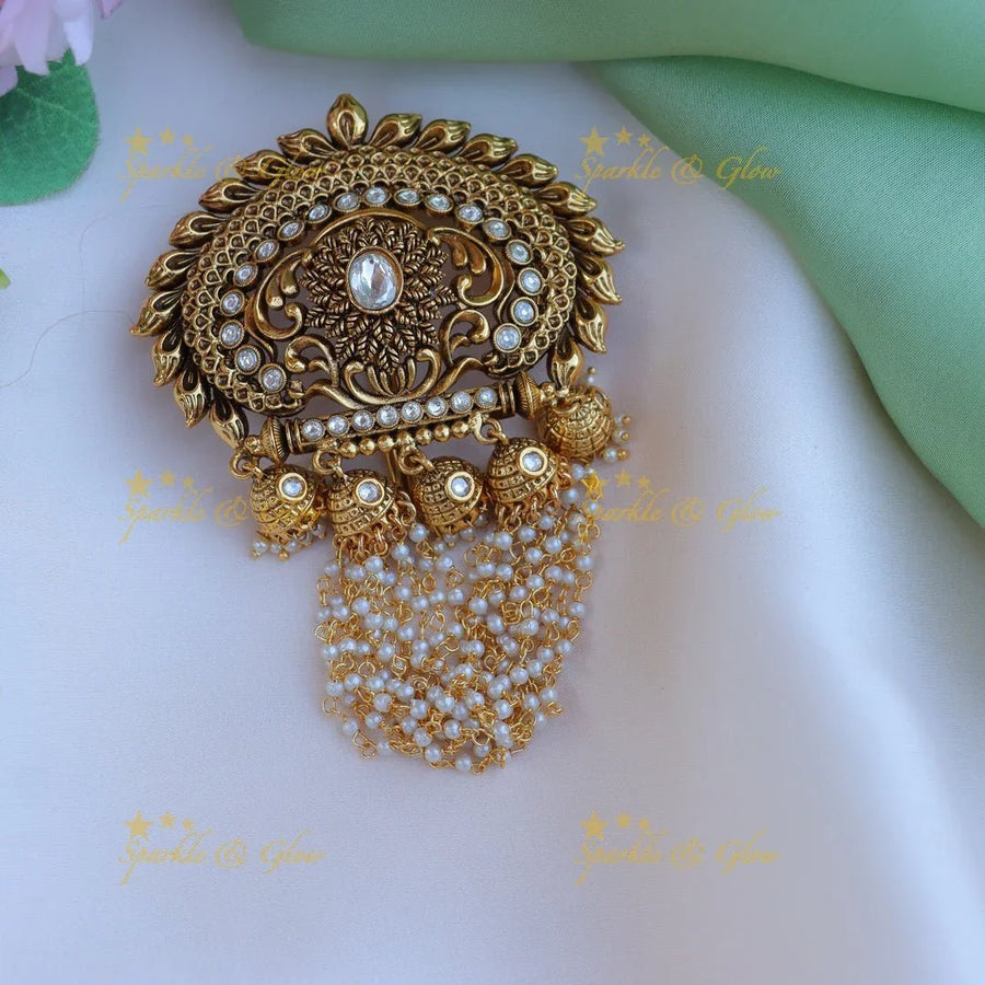 Elegant floral and leaf design hairpin - Sparkle and Glow
