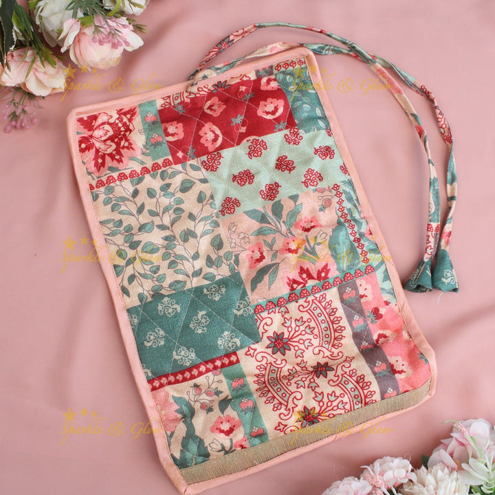 Simple and elegant leaf  printed jewellery organizer - Red