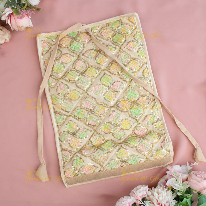Leaf print multiple section jewellry organizer - Cream - Sparkle and Glow - Cream - 