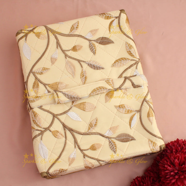 Simple and elegant leaf  printed jewellery organizer - Red