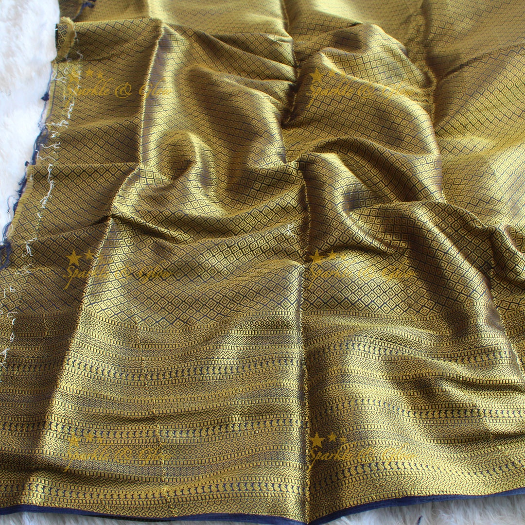 Beautiful parrot green colour with orange pallu kubera pattu soft silk saree with blouse piece - Parrot green