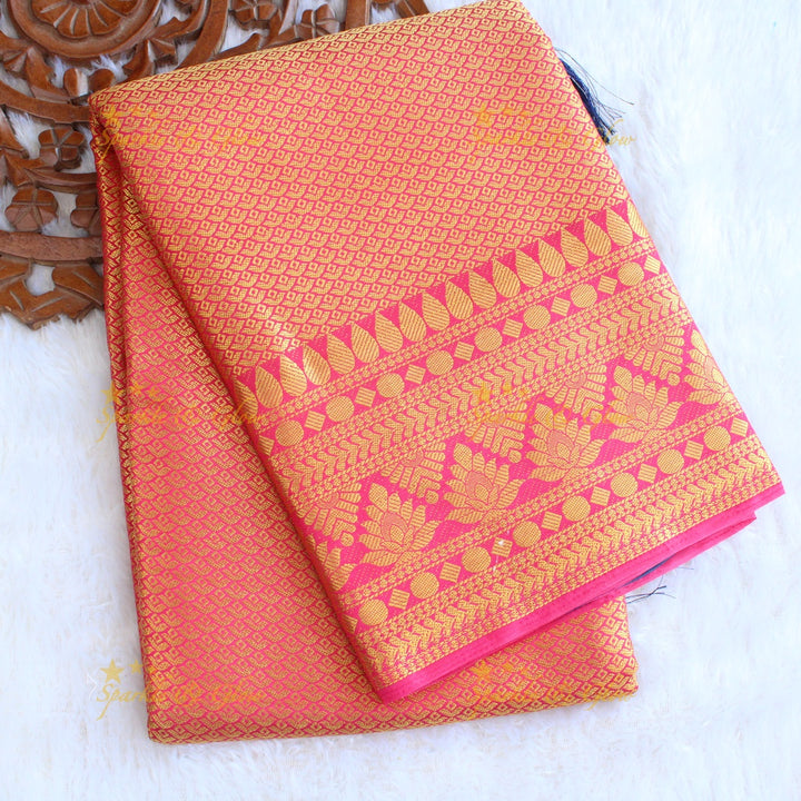 Gorgeous red saree with ink blue pallu kubera pattu soft silk saree with blouse piece - Red
