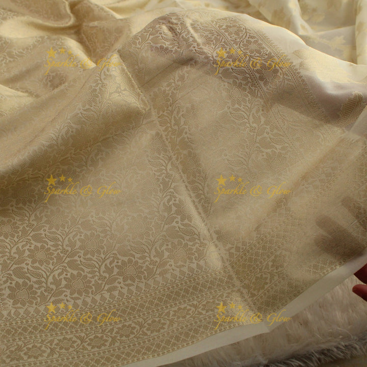 Beautiful white and gold colour floral print Banarasi Tissue Silk saree with blouse piece - White