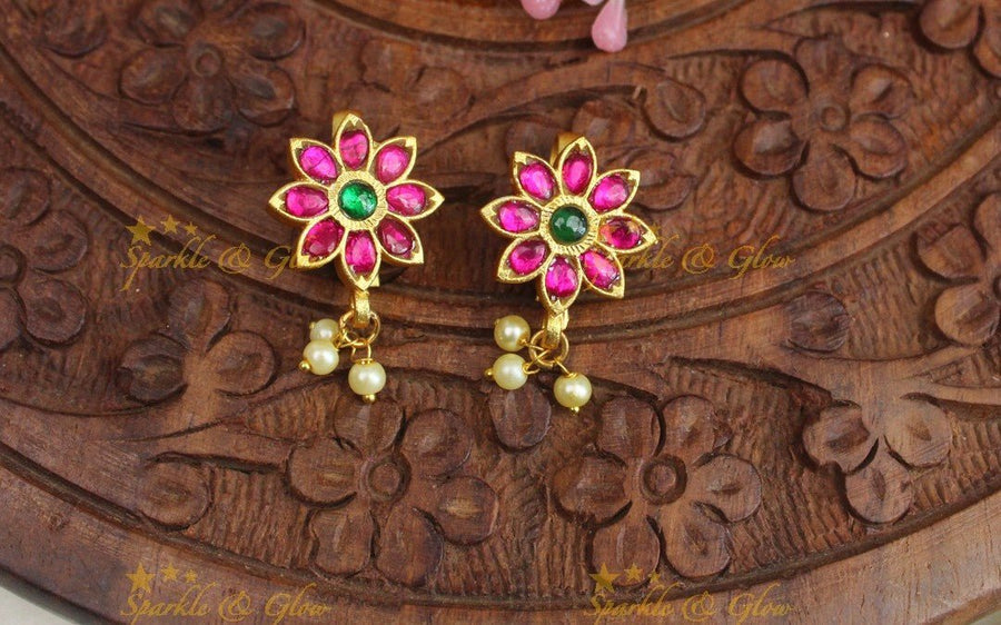 Stunning Sunflower design Jadau kundan Bugadi Earrings - Sparkle and Glow - 