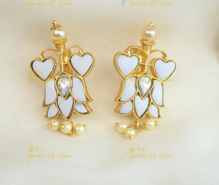 Stunning Dual tone Heart Lotus design Jadau press Bugadi Earrings - White - Sparkle and Glow - White - 