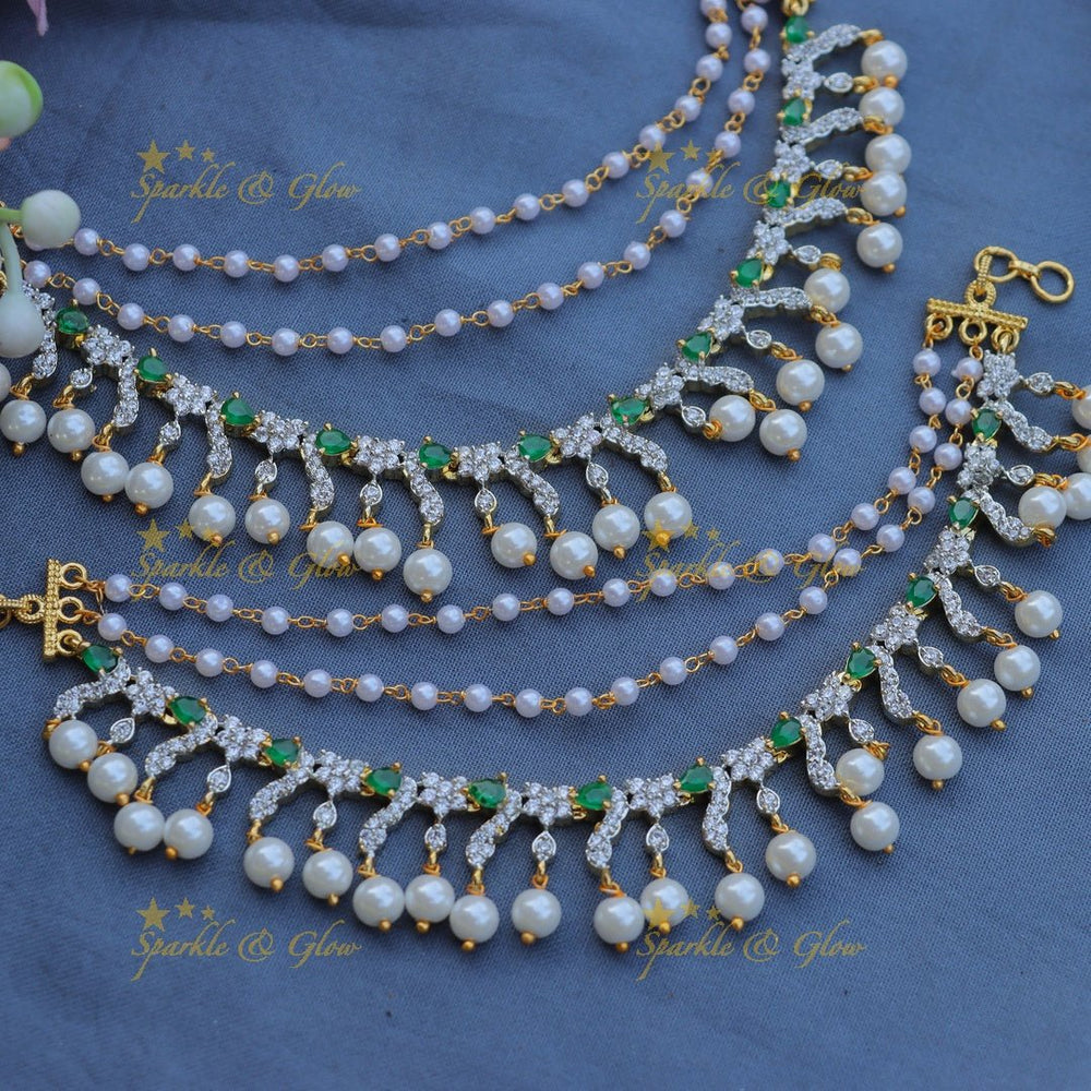 Stunning Flower design AD Earchain - Green - Sparkle and Glow - 