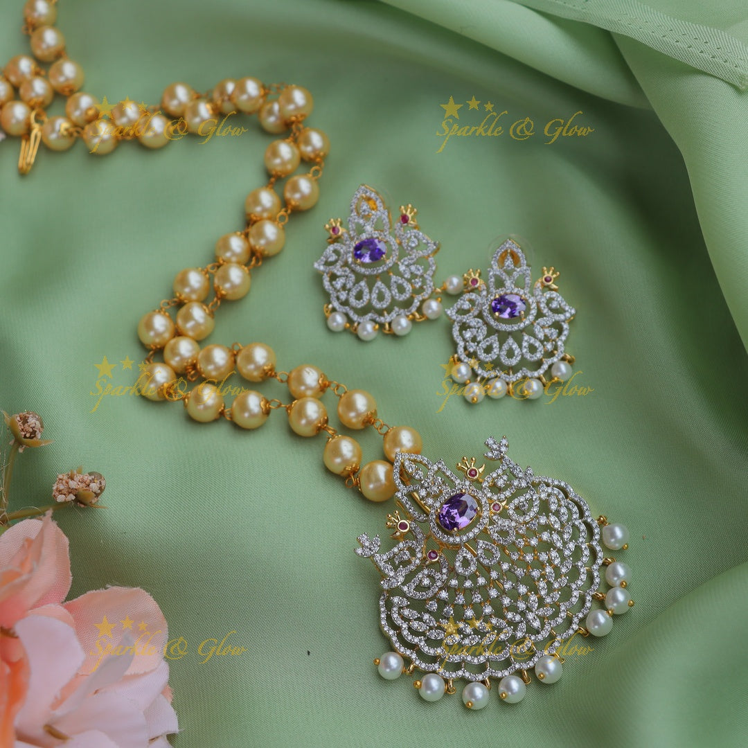 Sparkling GJ polish Crown Peacock carved pendant chain with pearls-Ruby