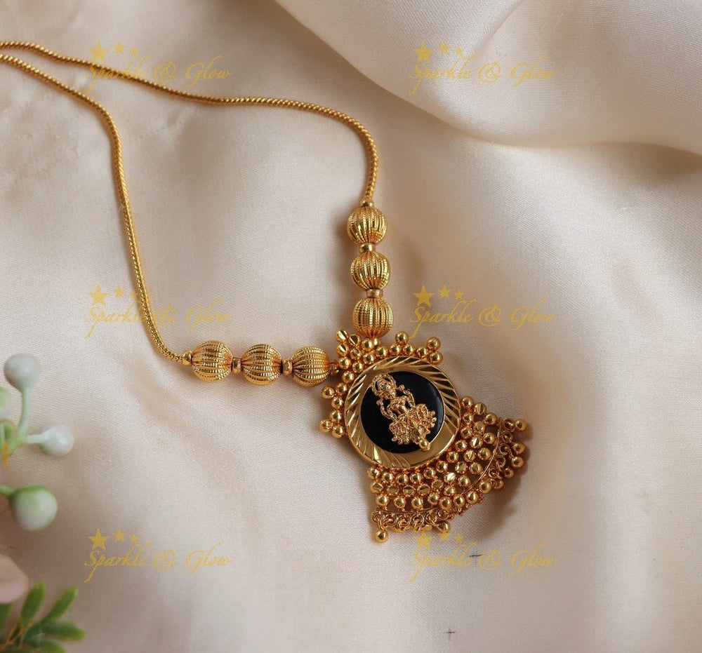 Stunning Kerala style Gold - alike Lakshmi pendant Temple short Necklace - Sparkle and Glow - Green - 