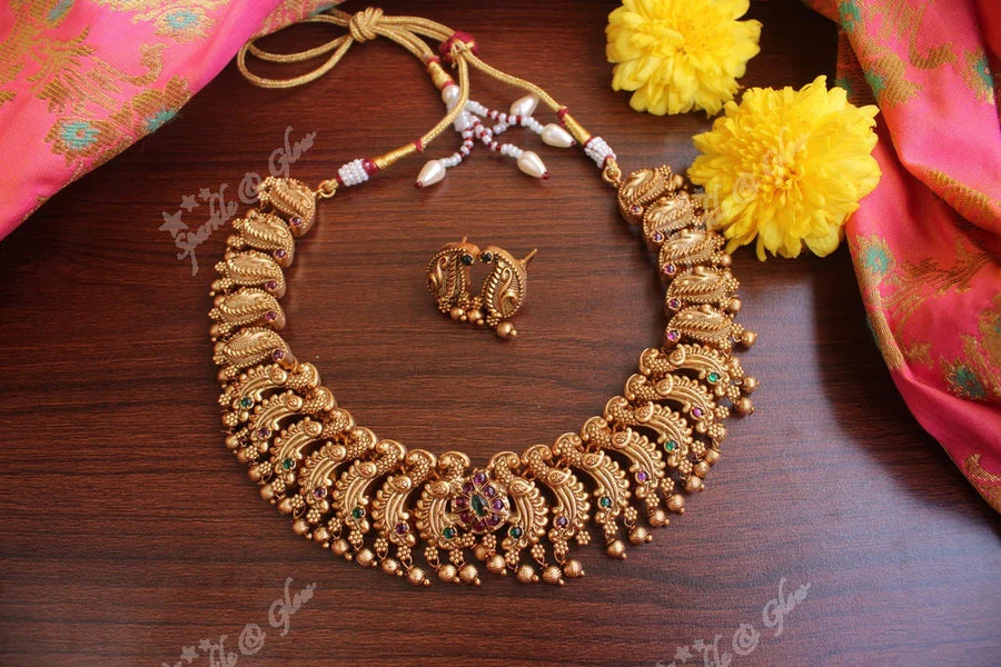 Gold alike polished antque peacock necklace with kemp stones - Multi - Sparkle and Glow