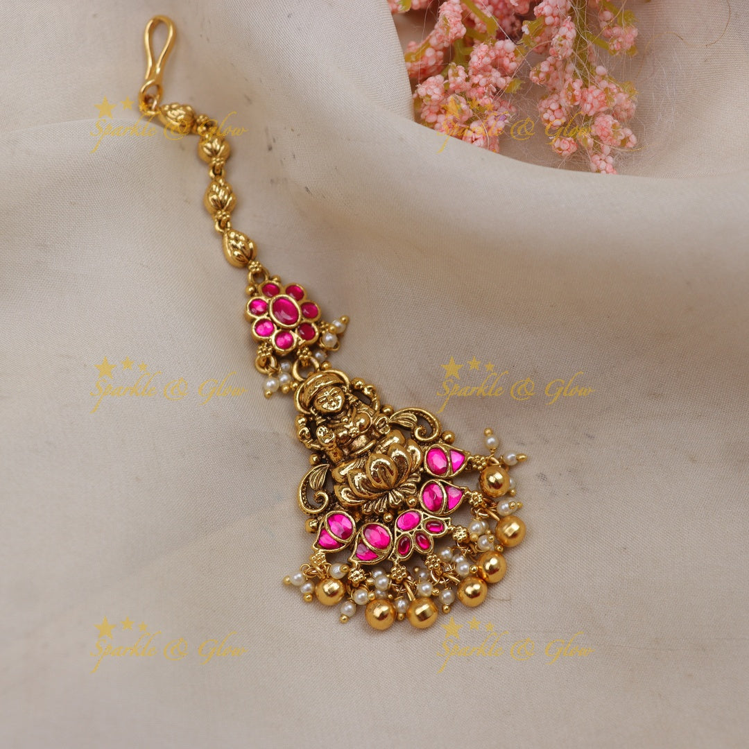 Stunning Jadau Antique Temple Maang Tikka with Kundan & Lakshmi Motif