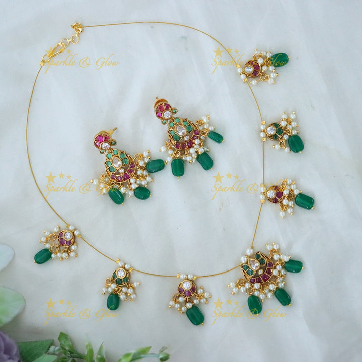 Peacock Style Kemp Necklace Set with Green Beads