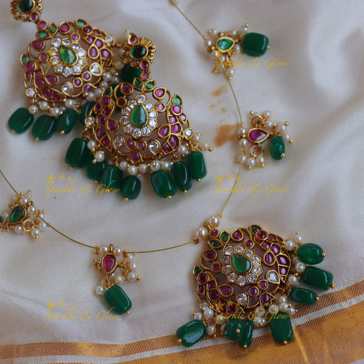 Elegant Bold Circular Kemp stone Invisible Necklace Set with Green Beads