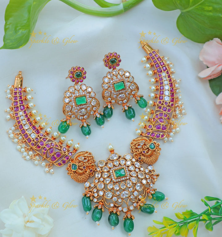 Stunning kemp Hasli Kanti Necklace Set with Green Drops & Peacock Motif