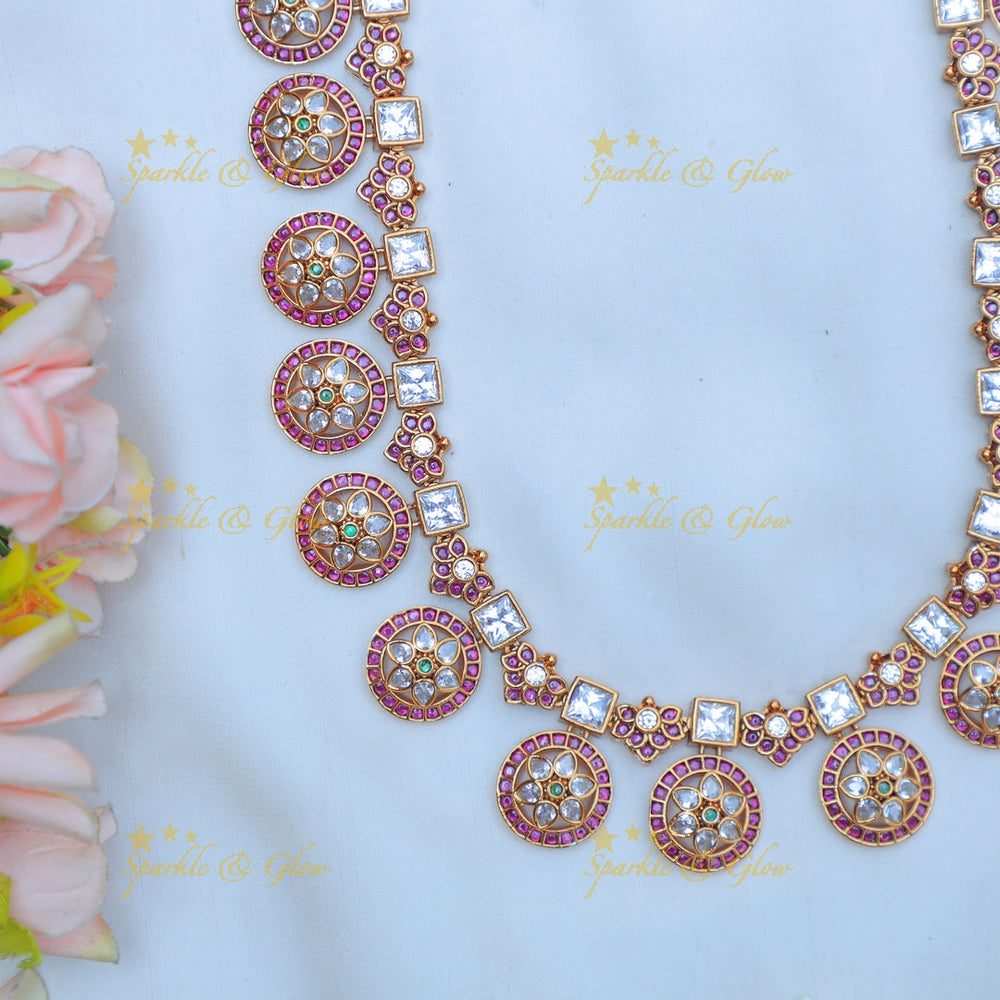 Stunning Antique gold alike Kemp coin Haram with Ruby and White Stones - Sparkle and Glow
