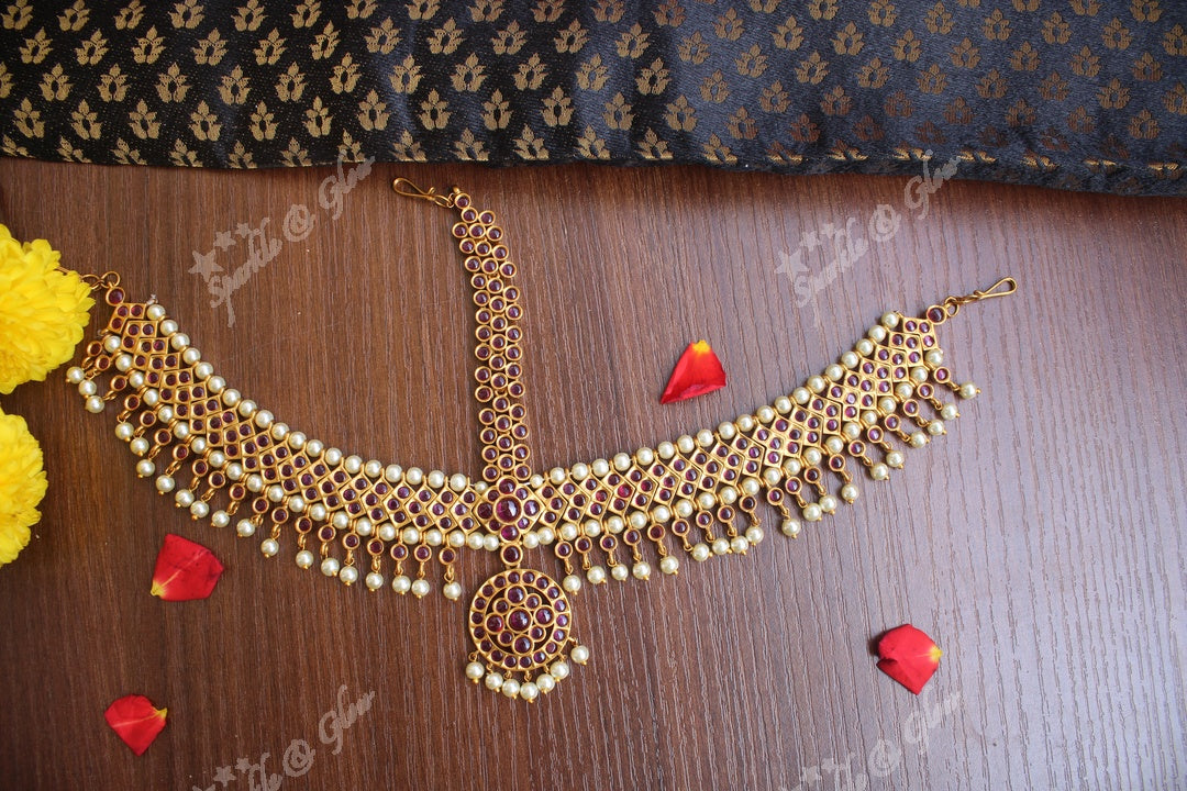 Bridal three sided kemp maang tikka with pearl drops