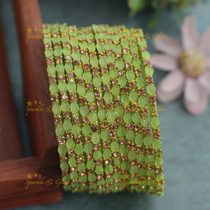 Elegant Leaf-Patterned Stone Glass Bangles Set