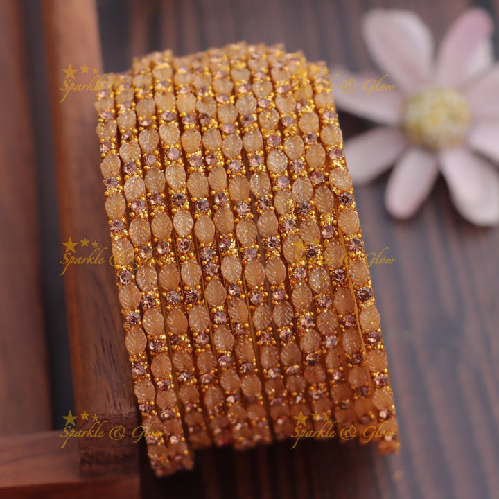 Elegant Leaf-Patterned Stone Glass Bangles Set